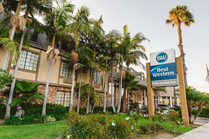 Best Western Palm Garden Inn - Image 1
