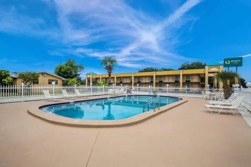 Quality Inn White Springs Suwanee - Image 1