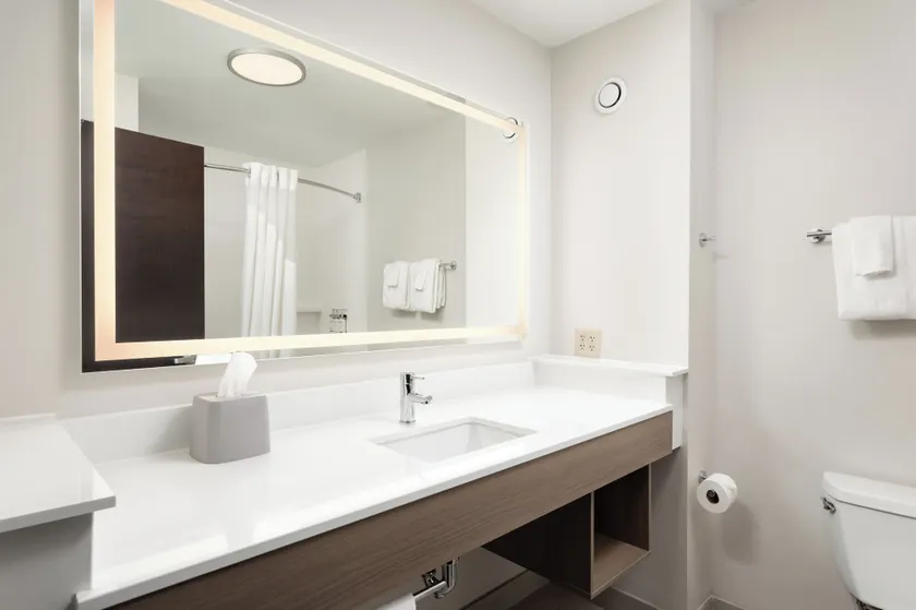 Holiday Inn Express Hotel & Suites Newport South by IHG - Habitación