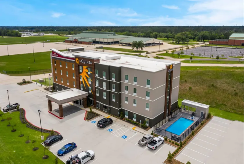 Hawthorn Extended Stay by Wyndham Sulphur Lake Charles - Image 1
