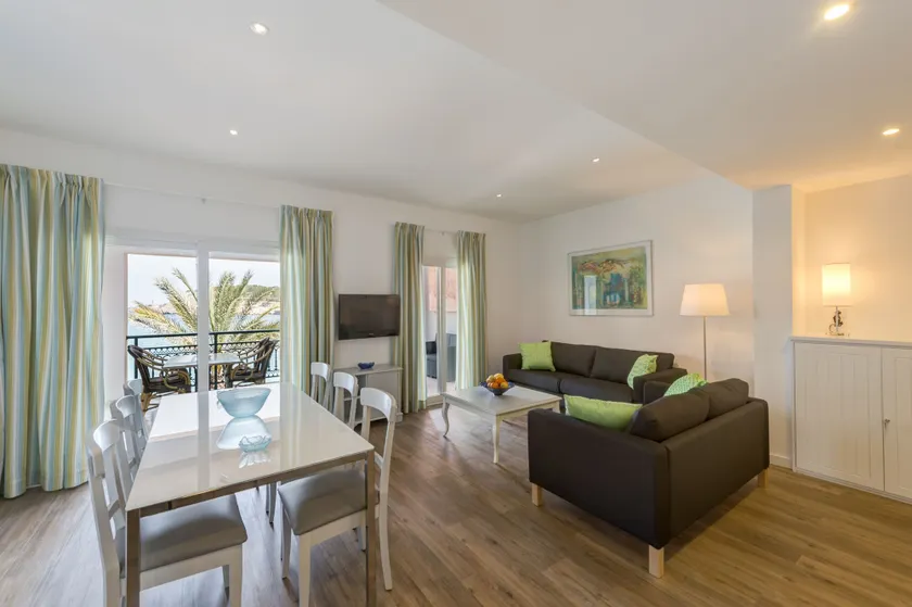 Lili Apartments - Image 1