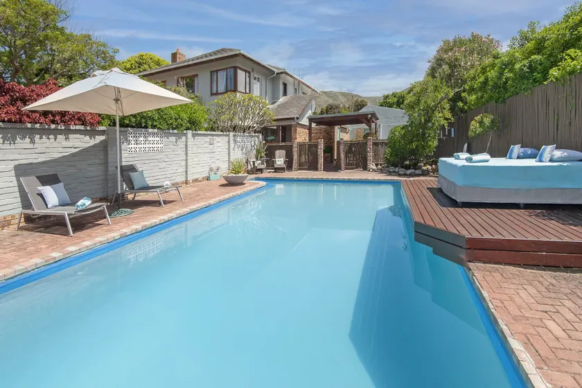 6 Stemmet Lodge - Image 1