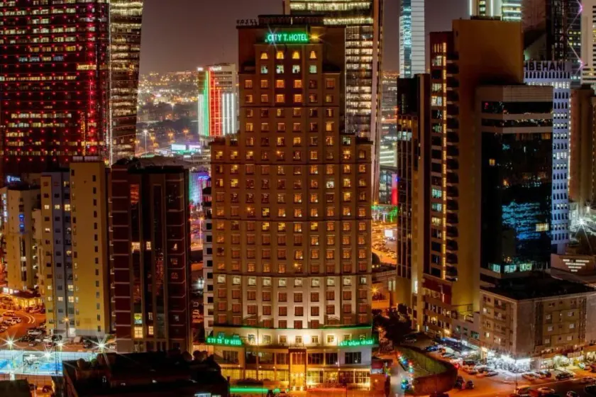 City Tower Hotel - Image 1