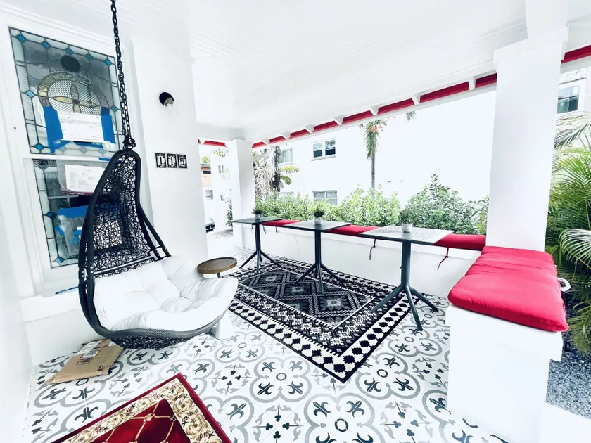 Prestige Collection, Hotel Boutique - Image 1