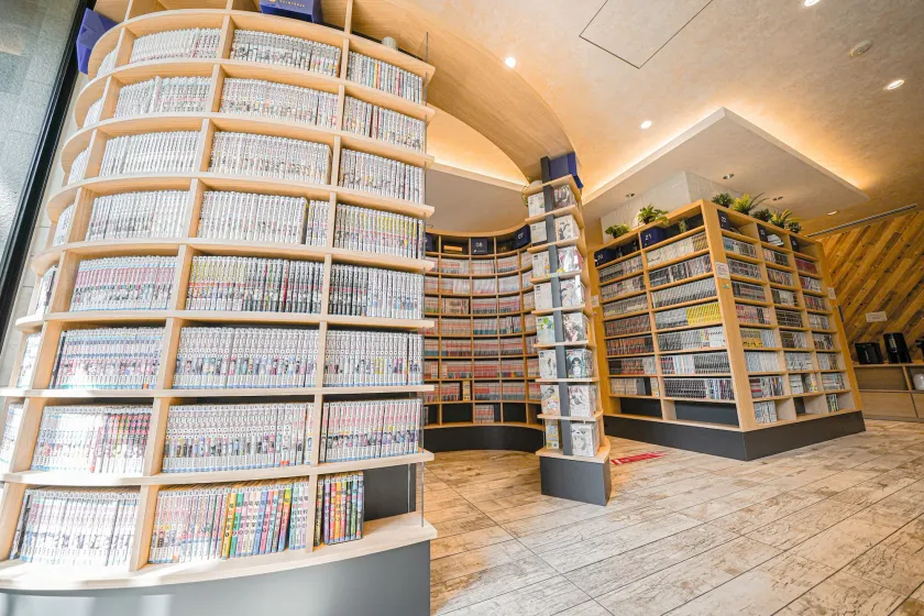 QuintessaHotel TokyoHaneda Comic&Books - Image 1