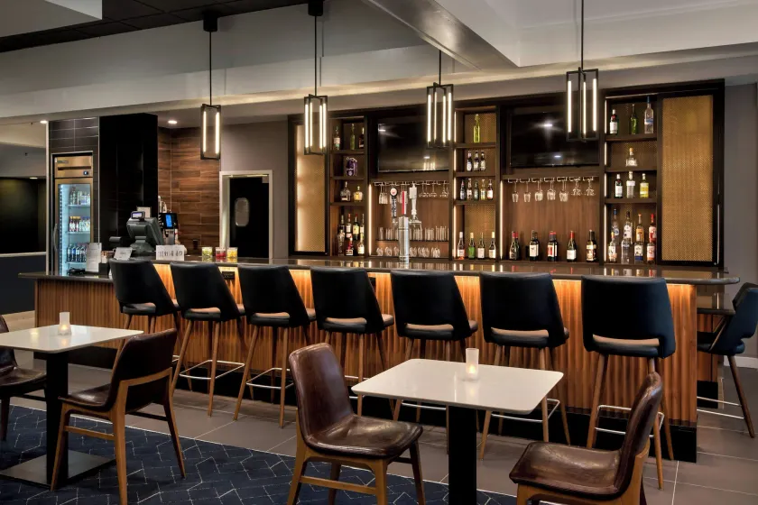 Courtyard by Marriott New Carrollton Landover - Image 1