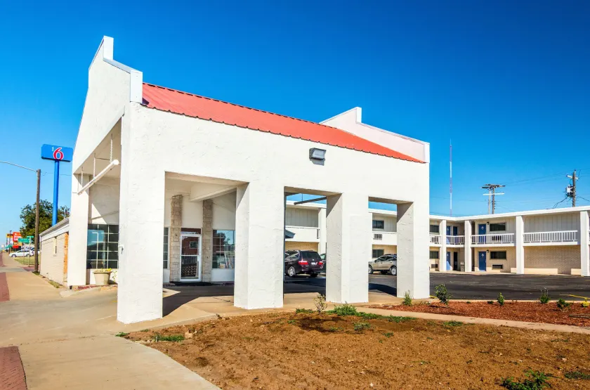 Motel 6 Childress, TX - Image 1