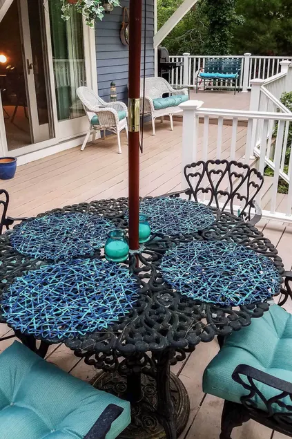 Mashpee House w/ Wraparound Deck - Walk to Beach! - Interiør