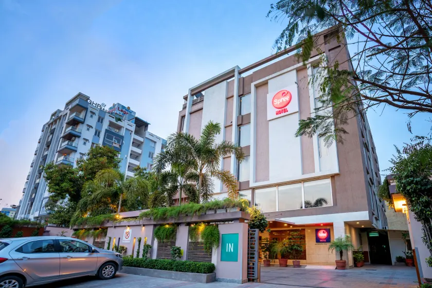 Spree Hotel Jaipur - Bani Park City Centre - Image 1