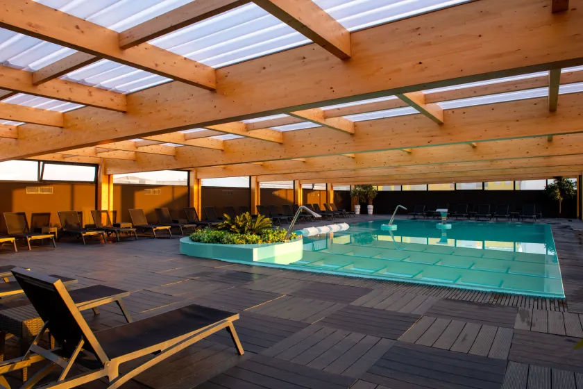 Hotel Cristal Vieira Praia & SPA - Image 1