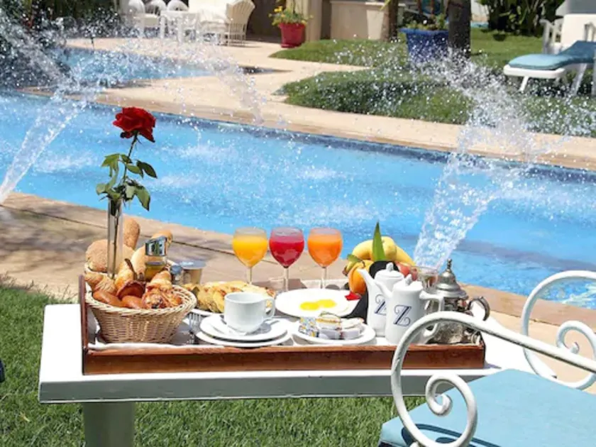 Zaki Hotel - Image 1