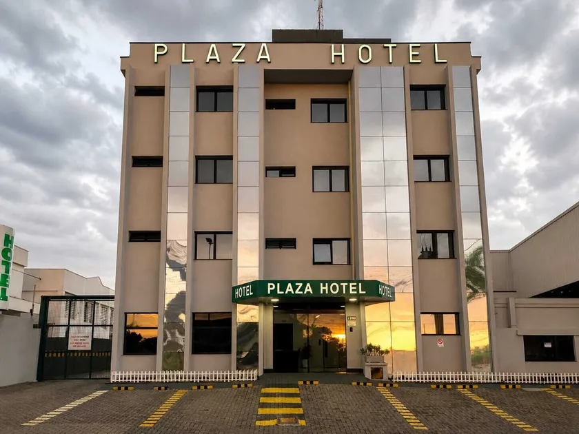Limeira Plaza Hotel - Image 1