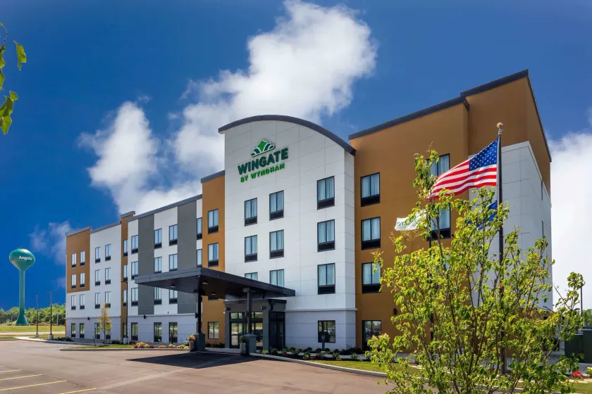 Wingate by Wyndham Angola - Image 1