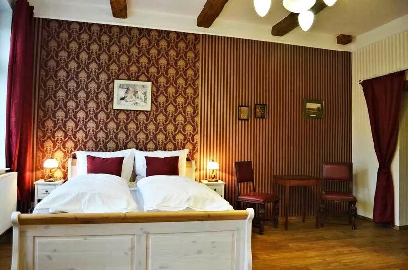Hotel & Café Mohrenbrunnen - Image 1