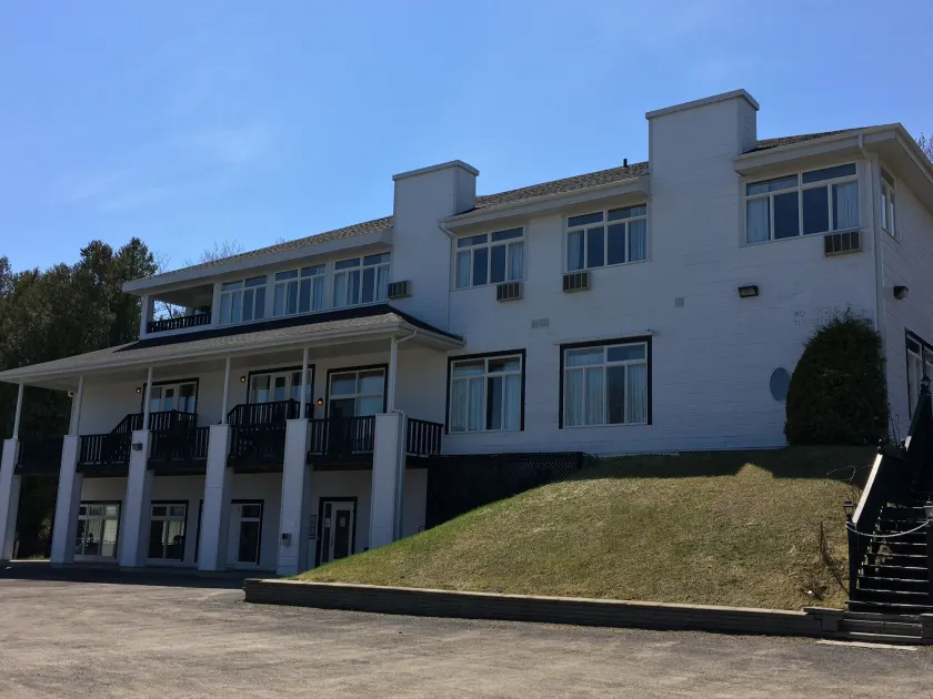 Hôtel au Petit Berger - Image 1