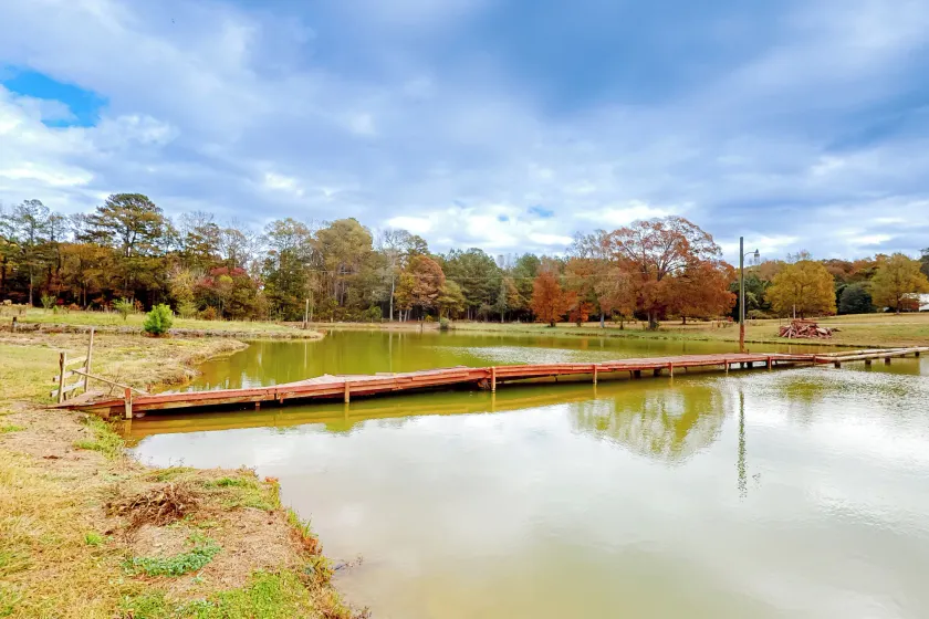 4BR Waterview Home w/ Pool, Fire Pit & Fishing - Image 1