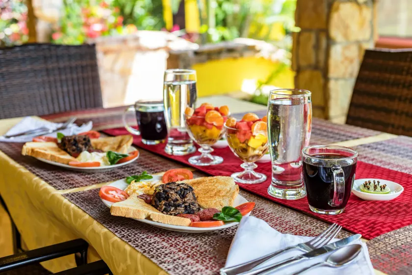 La Terraza Guest House B&B - Image 1
