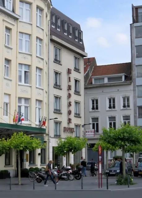 Hotel Windsor - Image 1