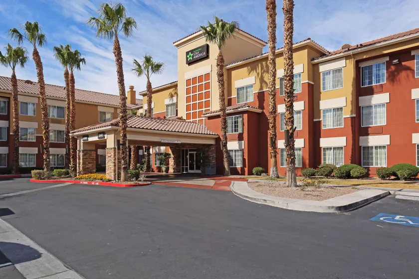 MainStay Suites Las Vegas Convention Center - Image 1