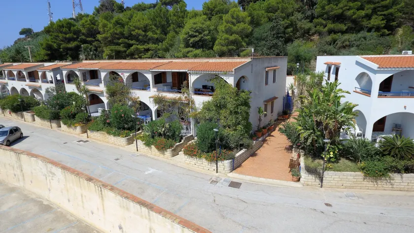 Holiday Home for 5 People, 200 Meters From the sea and Free Wi-fi - Image 1