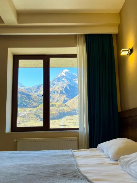 Hotel Axien Kazbegi - Image 1