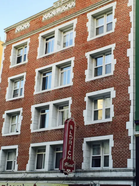 Aldrich Hotel - Image 1
