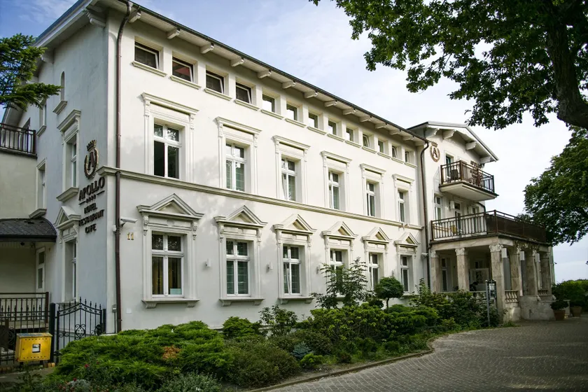 Hotel Apollo - Image 1