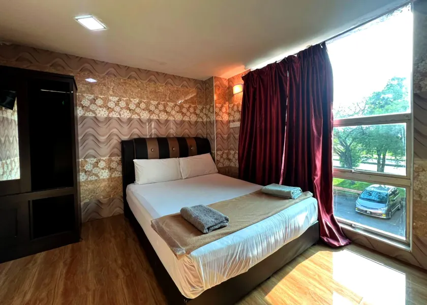 Putra Heights New Wave Hotel - Image 1