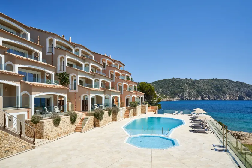 Bahia Suites Camp de Mar - Image 1
