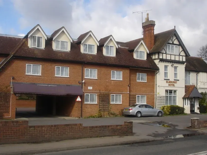 Elmhurst Hotel - Image 1