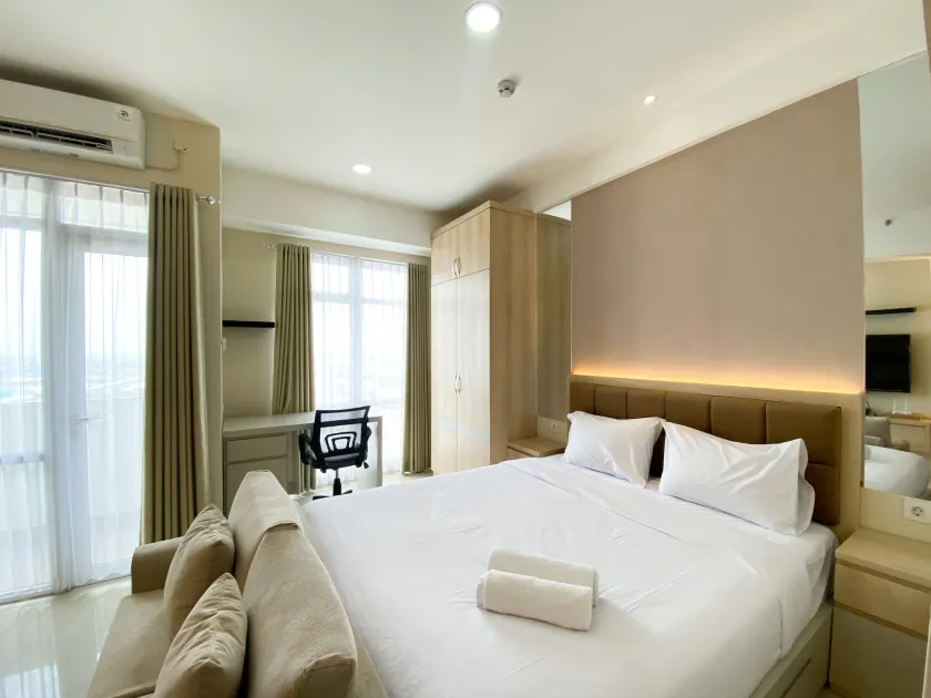 Best Choice And Comfy Studio Vasanta Innopark Apartment - Image 1