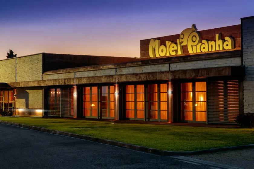 Piranha Hotel e Motel - Image 1