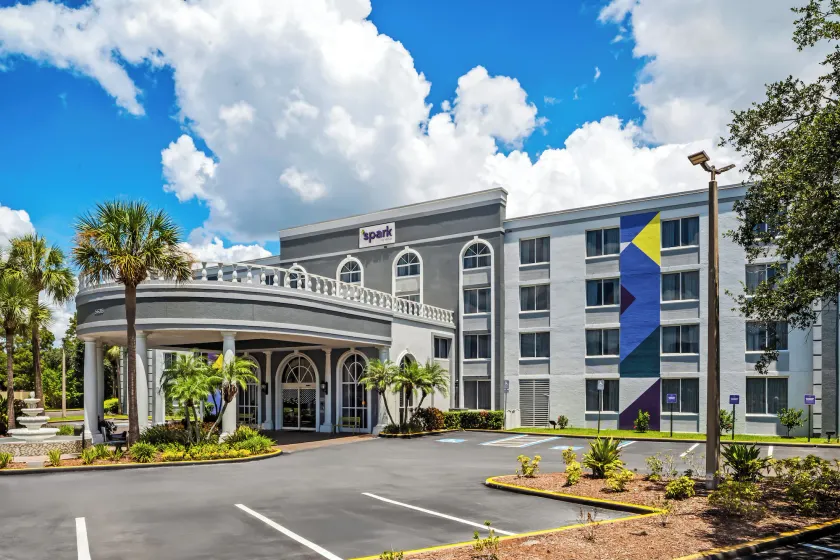 Spark by Hilton Orlando near Universal - Image 1