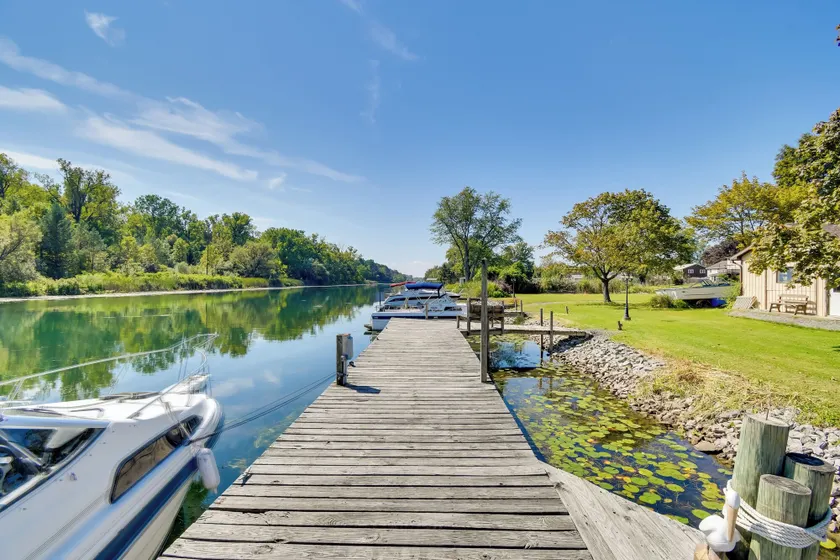 Riverfront Couple's Retreat, 3 Mi to Seneca Lake! - Image 1