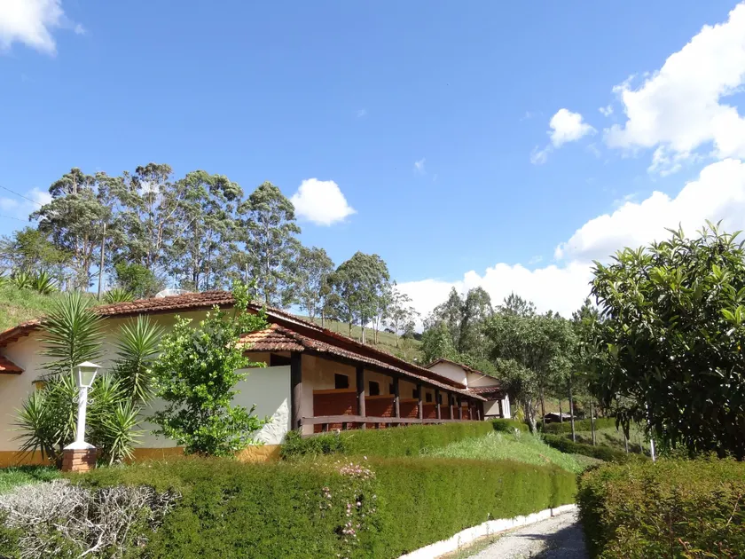 Recanto dos Carvalhos - Pousada Camping - Image 1
