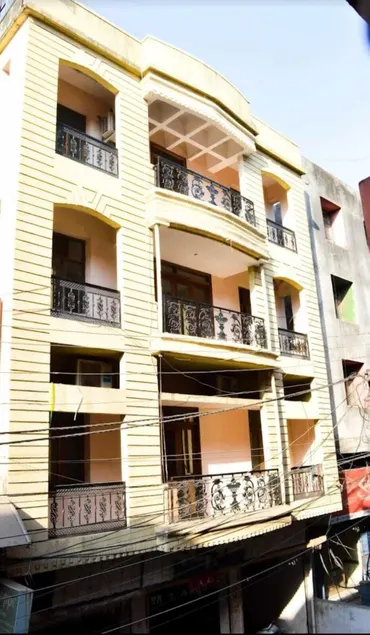 Hotel Saiom Palace - Image 1