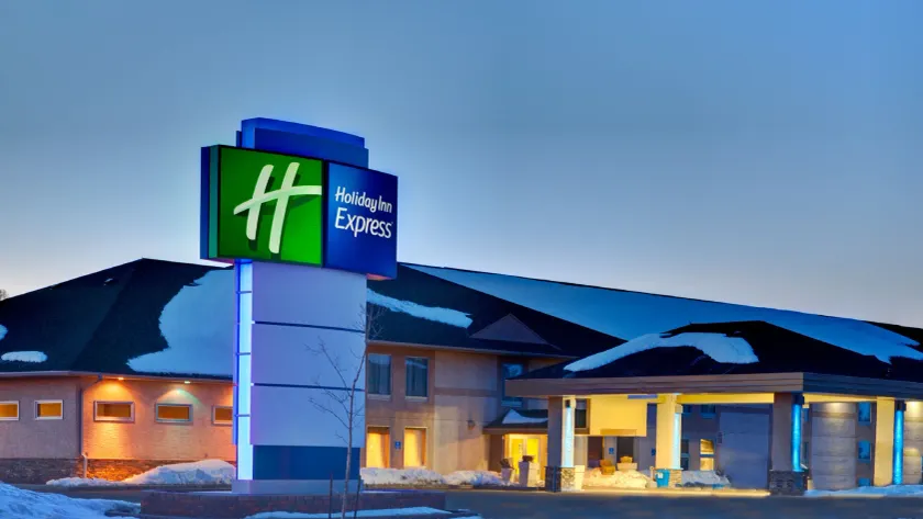 Holiday Inn Express Dryden by IHG - Image 1