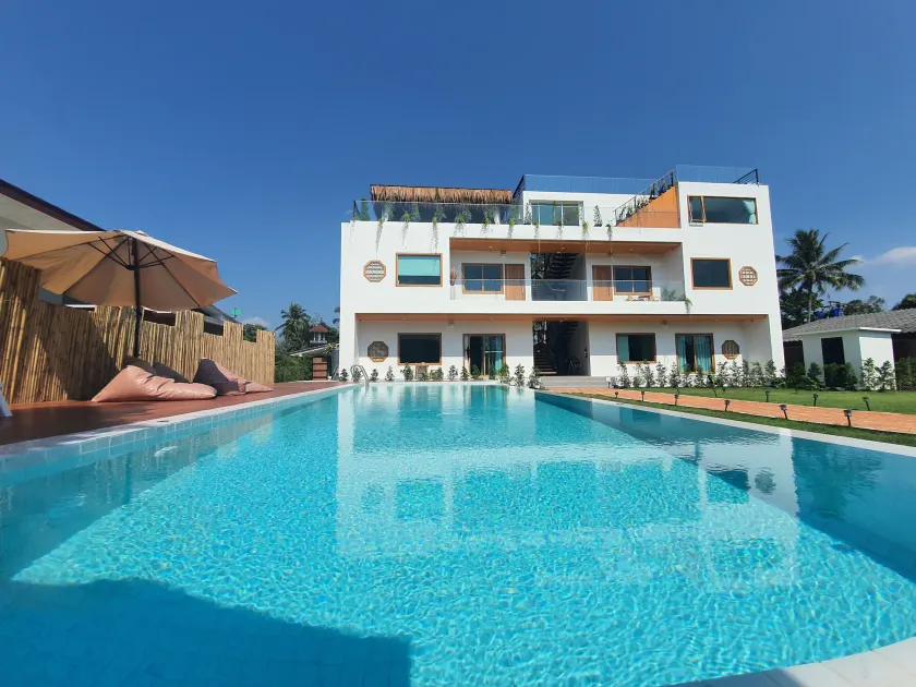 Wayla Villa@Maikhaobeach - Image 1