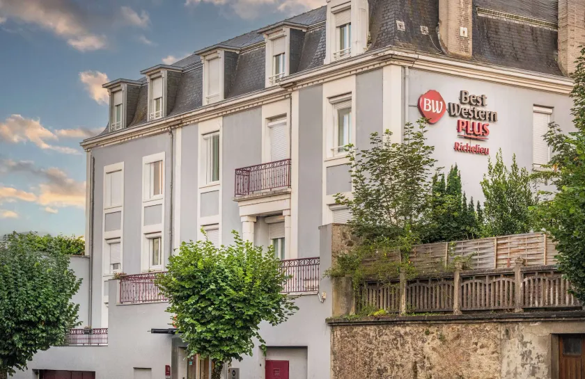 BEST WESTERN Hôtel Richelieu - Image 1