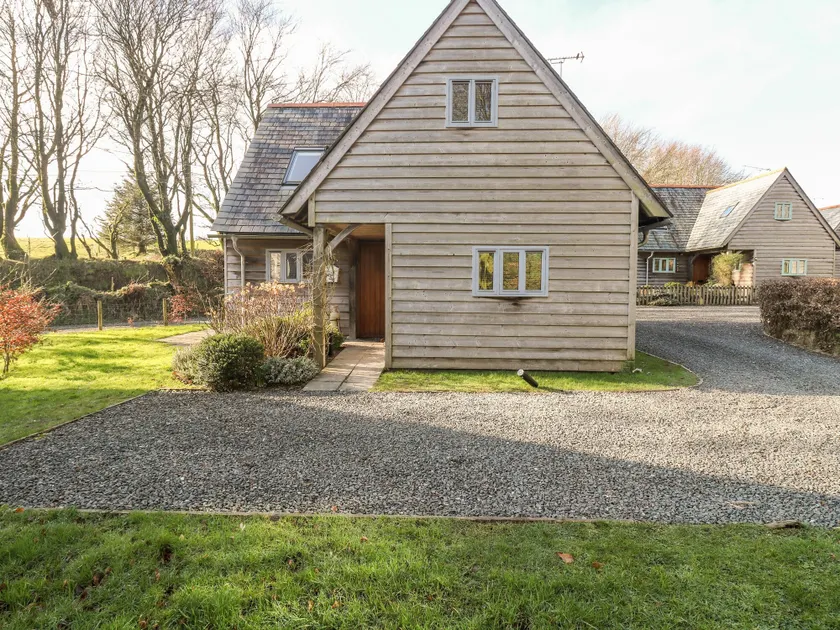 Honeypot Lodge - Image 1