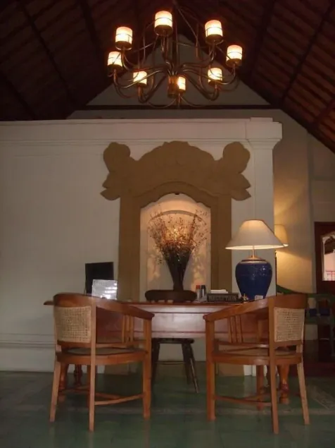 Strawberry Hill Hotel & Restaurant - Reception