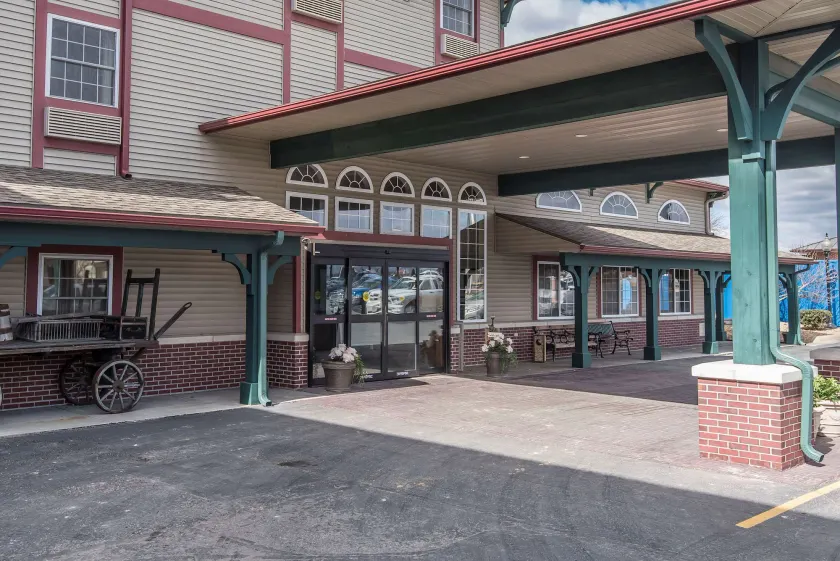 Comfort Inn Marshall Station - Image 1