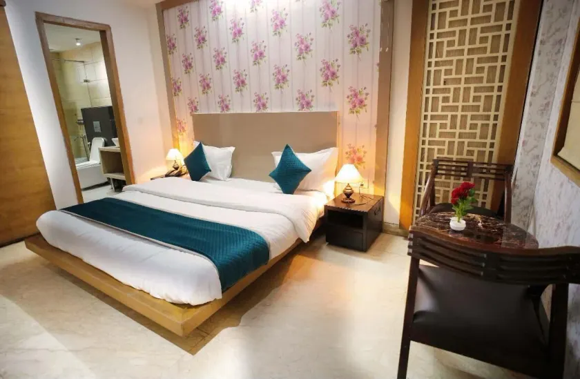 Hotel JPS Residency - Image 1