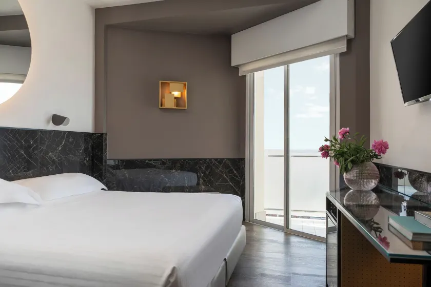 Hotel Michelangelo - Image 1