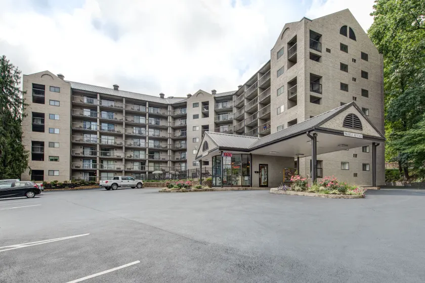 Olde Gatlinburg Rentals - Image 1