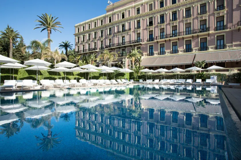 Hotel Royal-Riviera - Image 1
