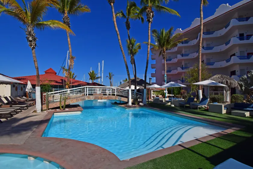 The Westmarine Waterfront Hotel - Image 1
