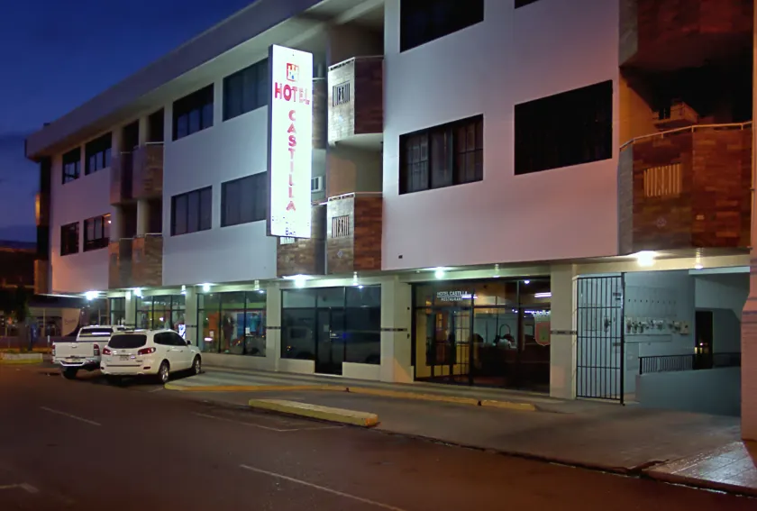 Hotel Castilla - Image 1