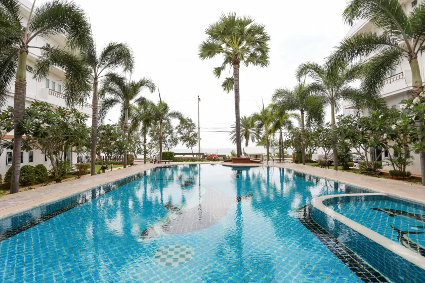 KM Condo Seaside - Image 1