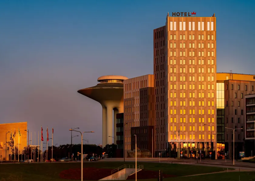 Best Western Malmo Arena Hotel - Image 1